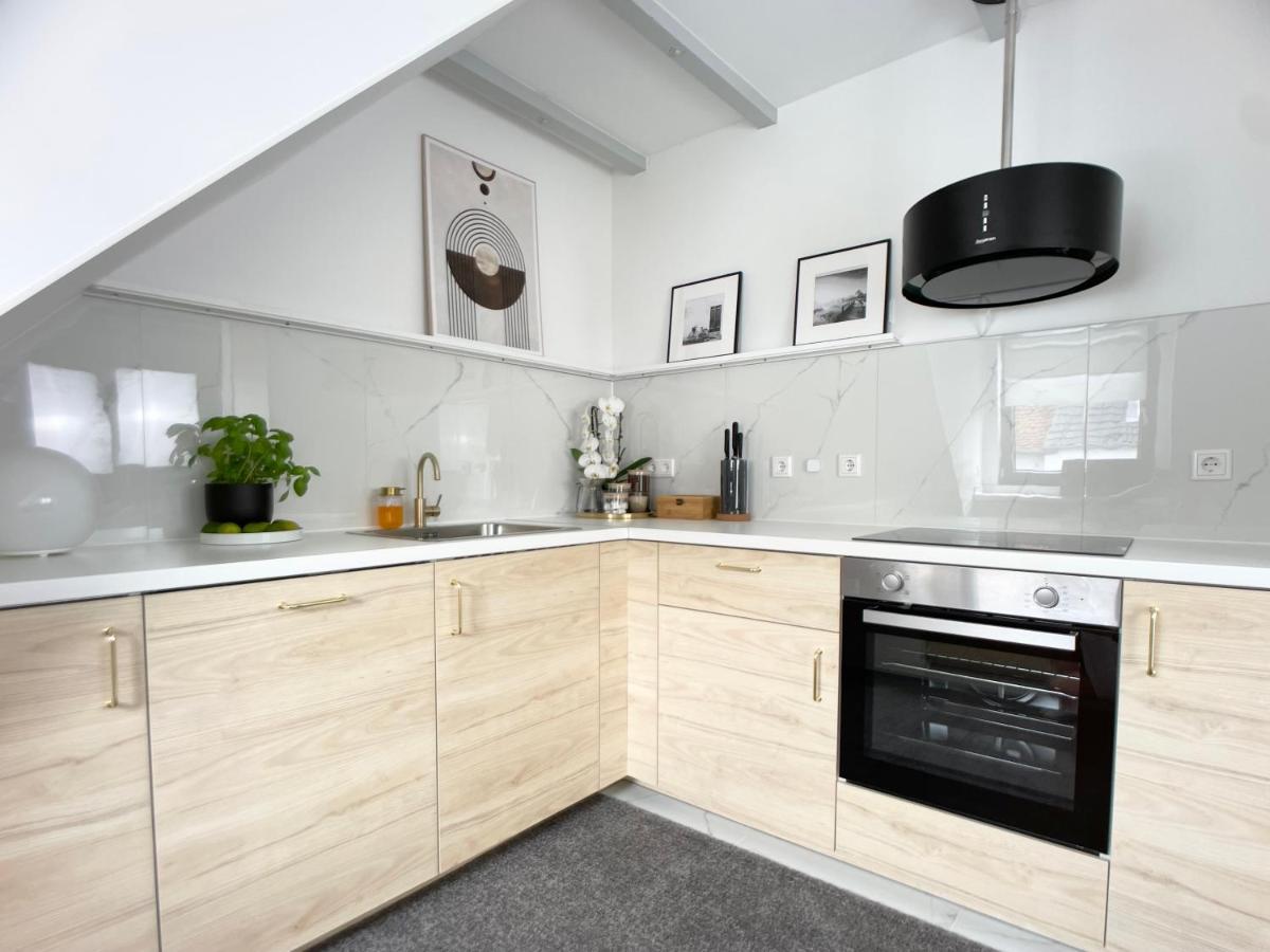 M-Style 04 Apartment Mit Balkon Und Gasgrill, 24H Self-Check-In, Free Parking, Netflix Nürnberg Exteriör bild