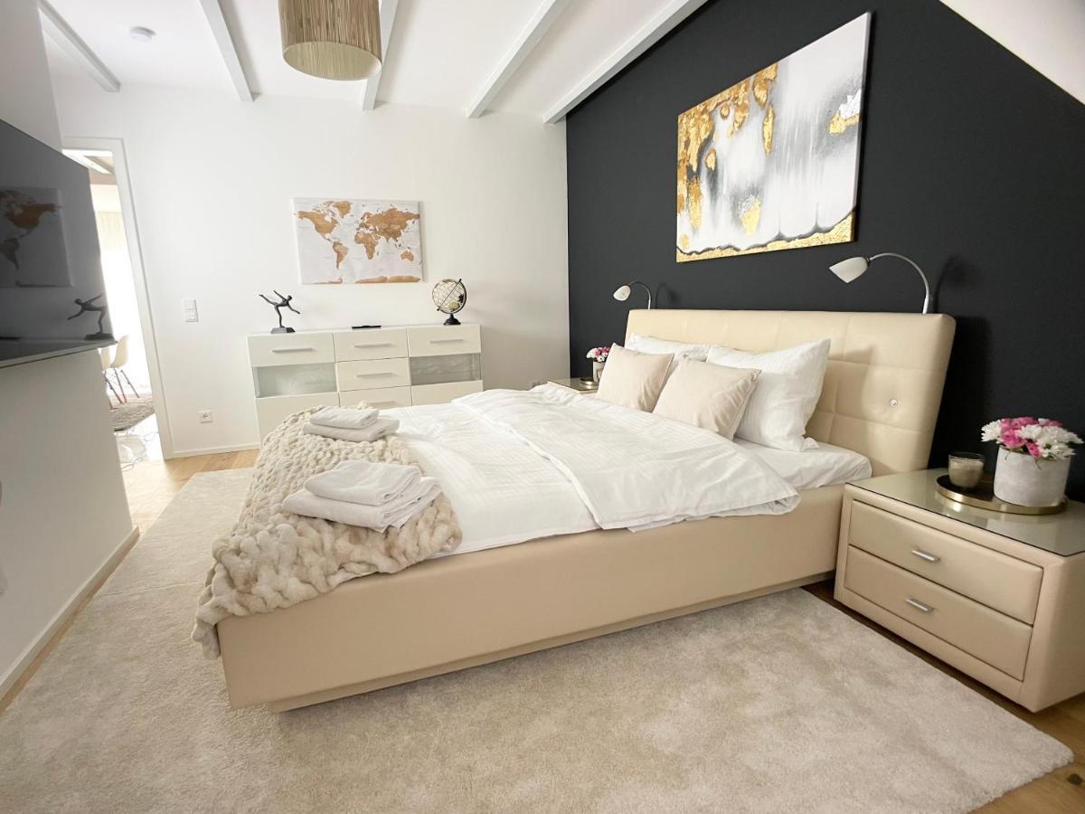 M-Style 04 Apartment Mit Balkon Und Gasgrill, 24H Self-Check-In, Free Parking, Netflix Nürnberg Exteriör bild
