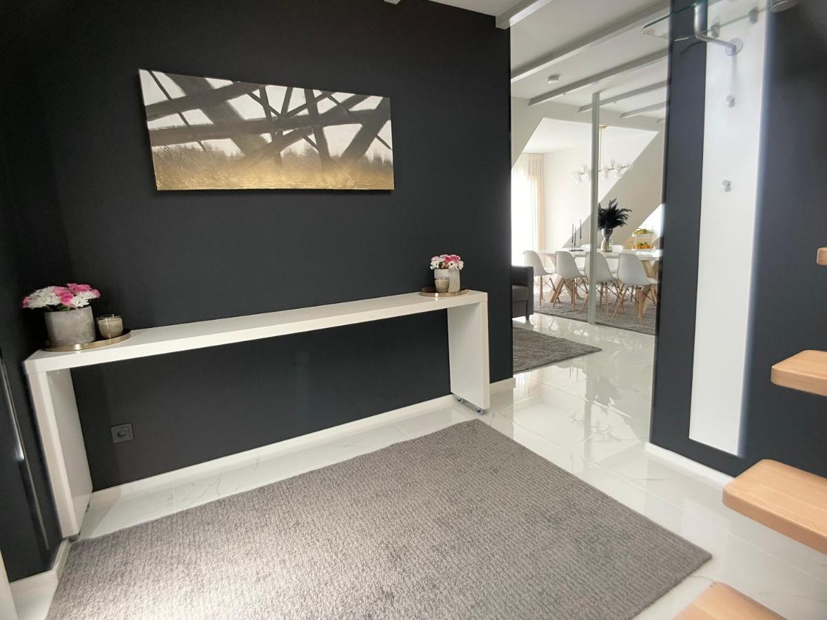 M-Style 04 Apartment Mit Balkon Und Gasgrill, 24H Self-Check-In, Free Parking, Netflix Nürnberg Exteriör bild