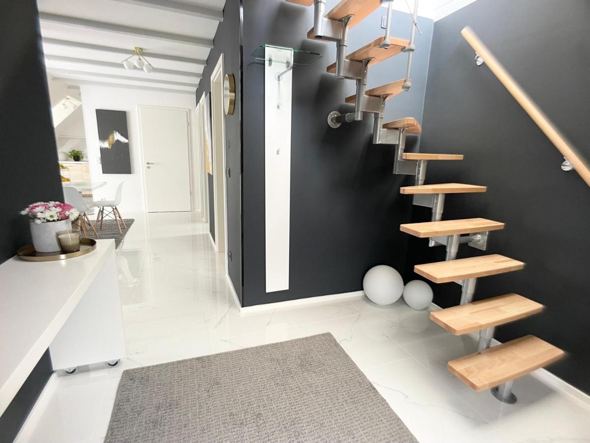 M-Style 04 Apartment Mit Balkon Und Gasgrill, 24H Self-Check-In, Free Parking, Netflix Nürnberg Exteriör bild