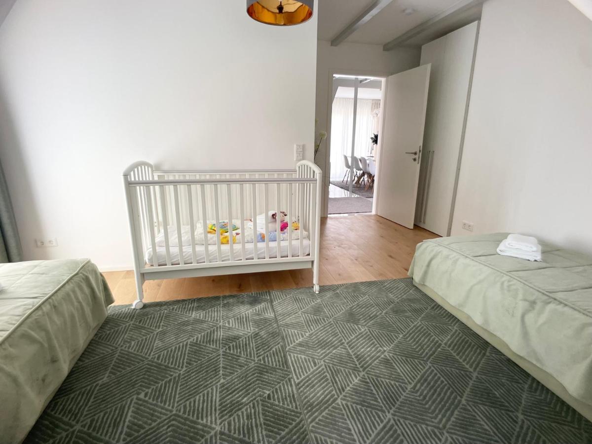 M-Style 04 Apartment Mit Balkon Und Gasgrill, 24H Self-Check-In, Free Parking, Netflix Nürnberg Exteriör bild
