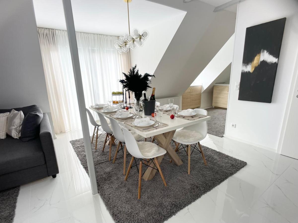 M-Style 04 Apartment Mit Balkon Und Gasgrill, 24H Self-Check-In, Free Parking, Netflix Nürnberg Exteriör bild